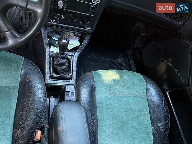 Седан Audi 80 1992 в Кременці