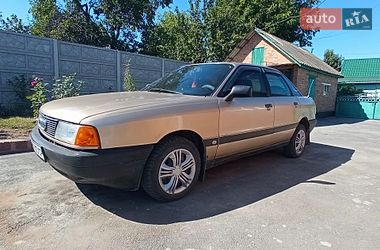 Седан Audi 80 1988 в Липовце Седан Audi 80 1988 в Липовце