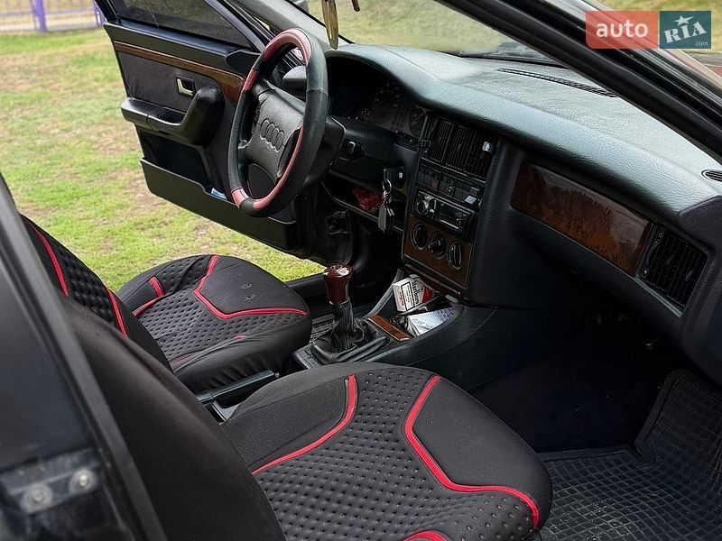 Седан Audi 80 1994 в Подволочиске