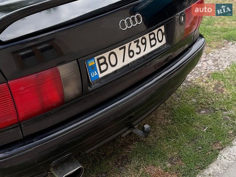 Седан Audi 80 1994 в Подволочиске