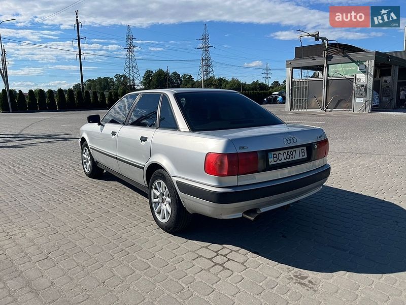 Седан Audi 80 1994 в Львове
