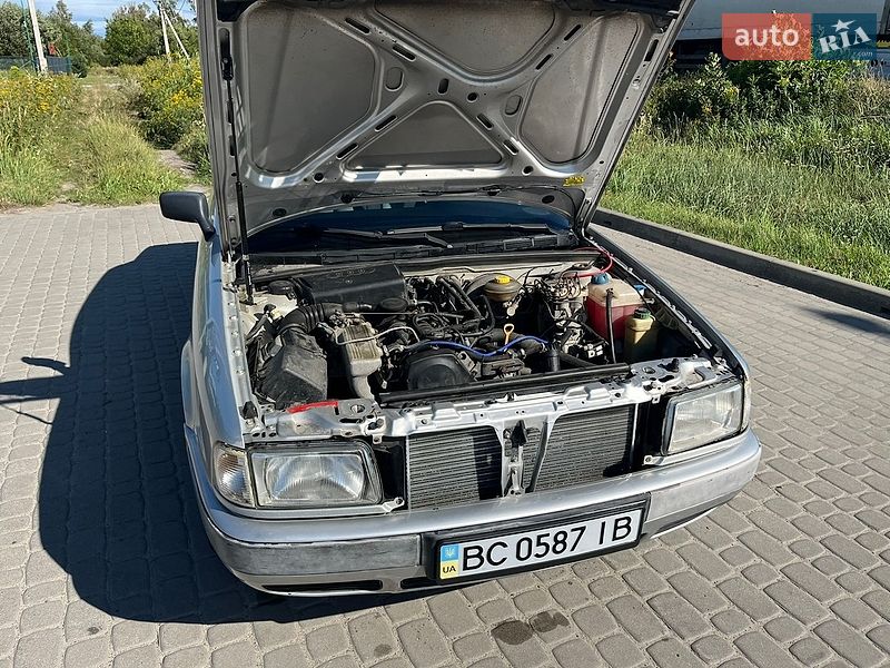 Седан Audi 80 1994 в Львове