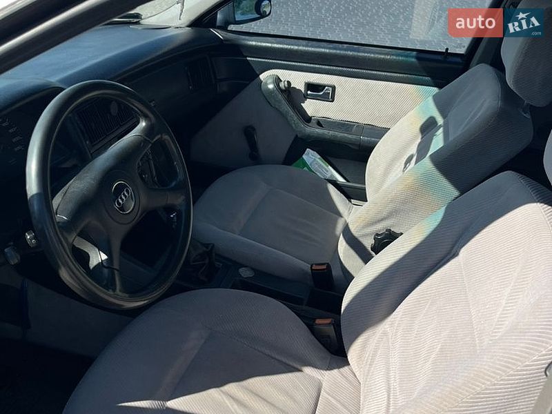 Седан Audi 80 1994 в Львове