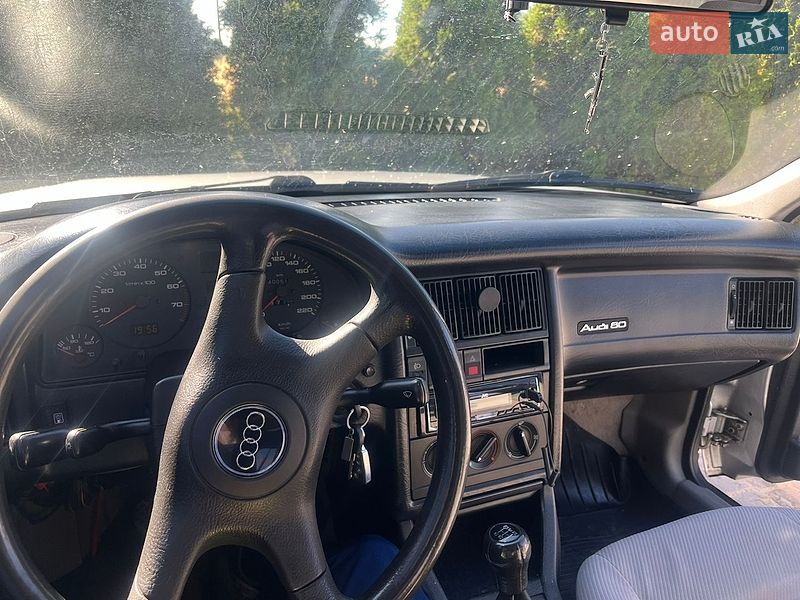 Седан Audi 80 1994 в Львове