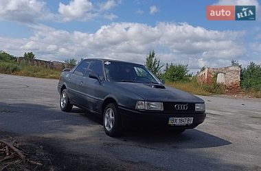 Седан Audi 80 1989 в Понинке