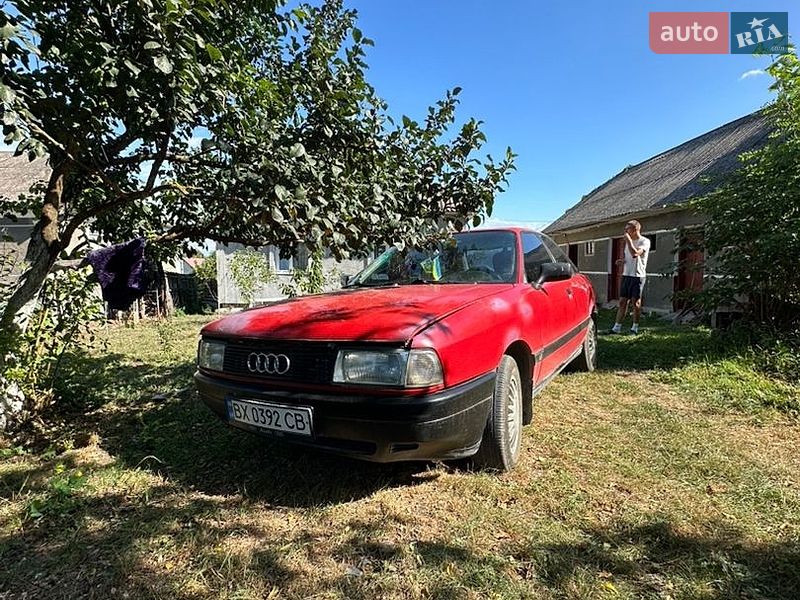 Седан Audi 80 1987 в Чемеровцах