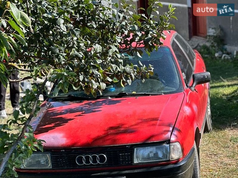 Седан Audi 80 1987 в Чемеровцах