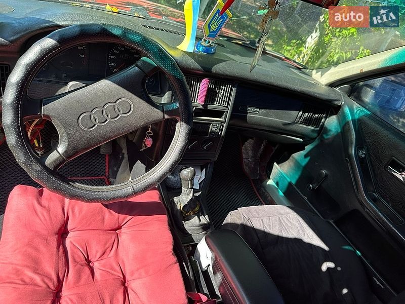 Седан Audi 80 1987 в Чемеровцах
