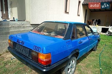 Седан Audi 80 1985 в Чернівцях