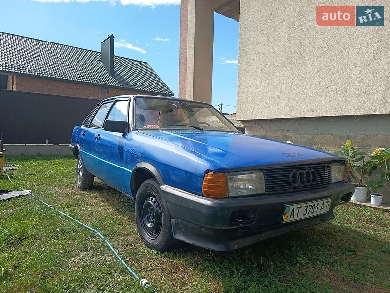 Седан Audi 80 1985 в Чернівцях