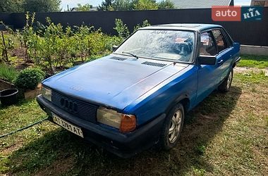 Седан Audi 80 1985 в Чернівцях