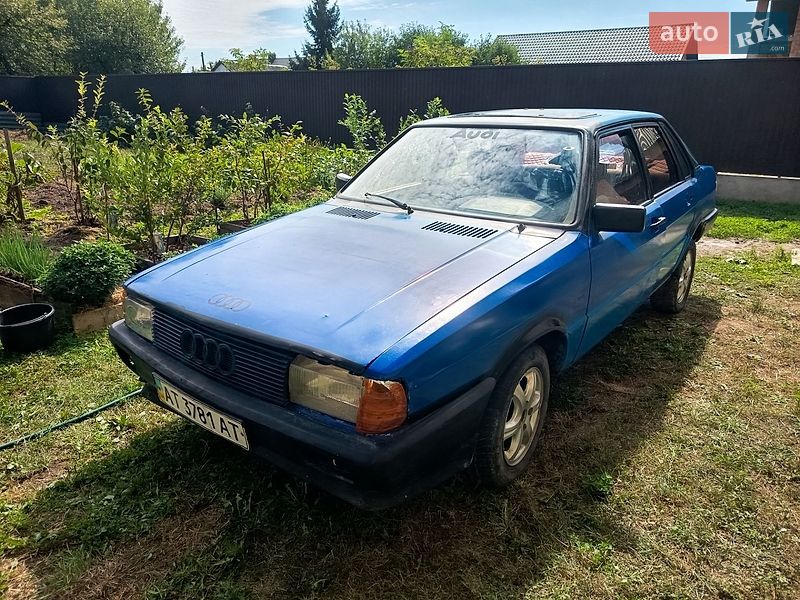 Седан Audi 80 1985 в Чернівцях