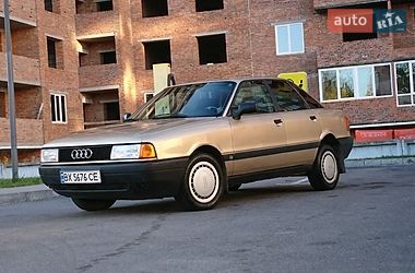 Седан Audi 80 1988 в Хмельницком