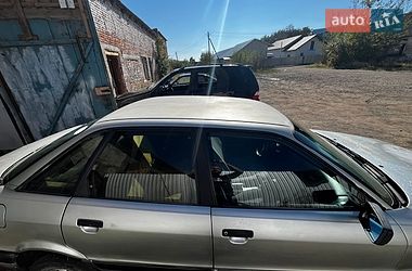 Седан Audi 80 1987 в Солотвині