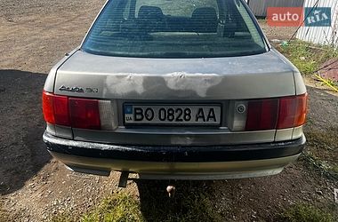 Седан Audi 80 1987 в Солотвині