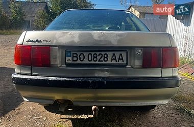 Седан Audi 80 1987 в Солотвині