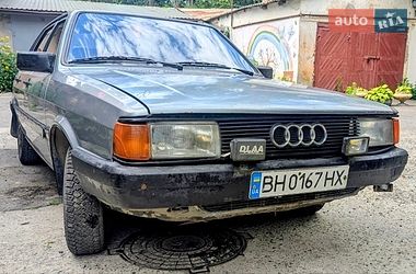 Седан Audi 80 1985 в Одессе