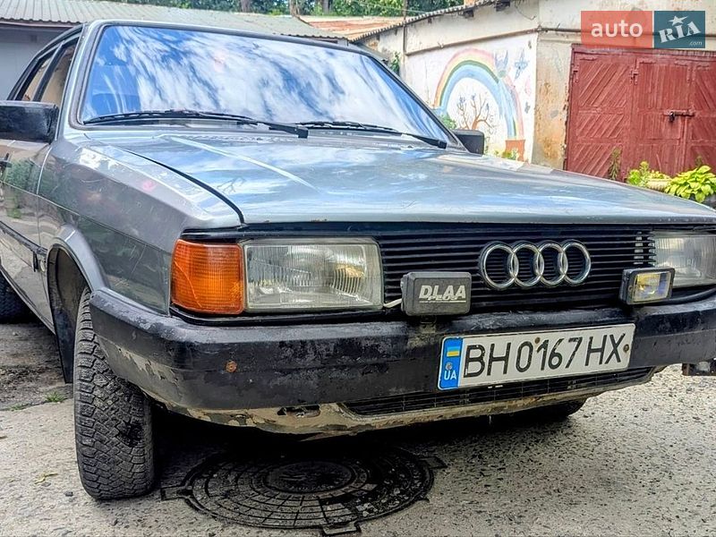 Седан Audi 80 1985 в Одессе