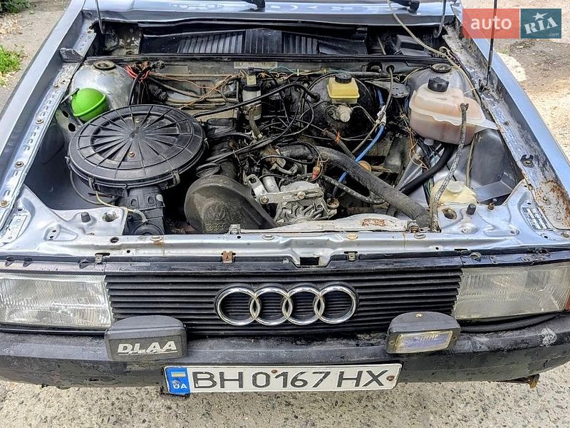 Седан Audi 80 1985 в Одессе