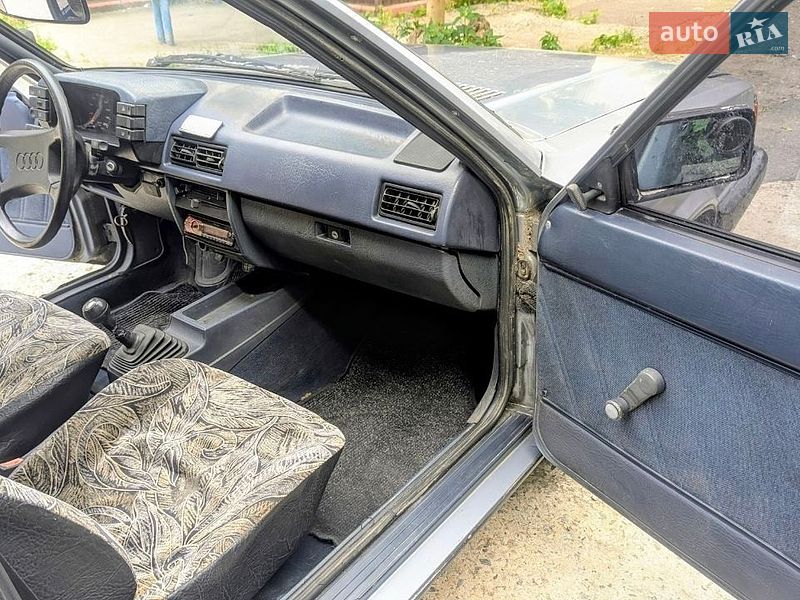 Седан Audi 80 1985 в Одессе