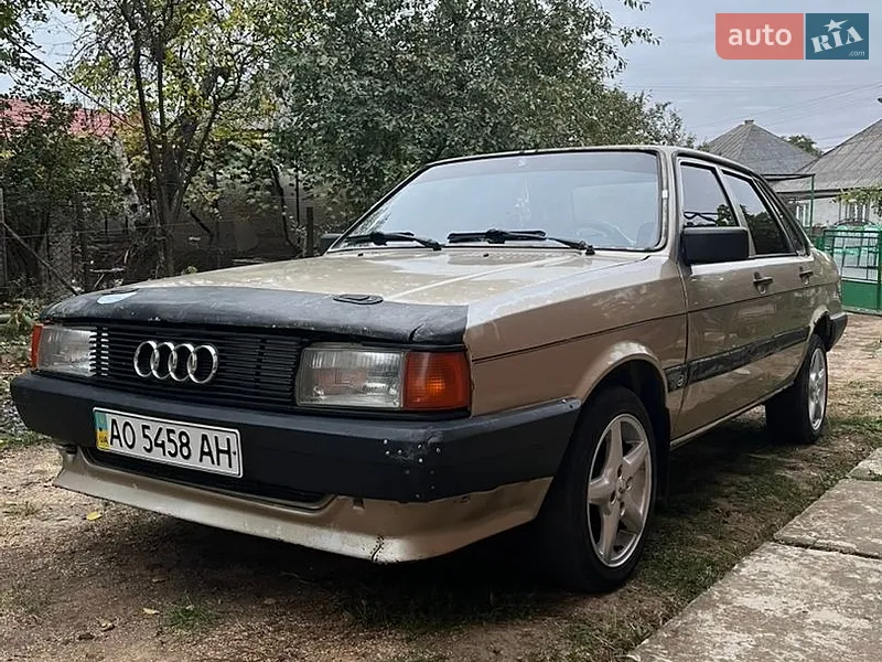 Audi 80