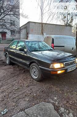 Audi 90  1987