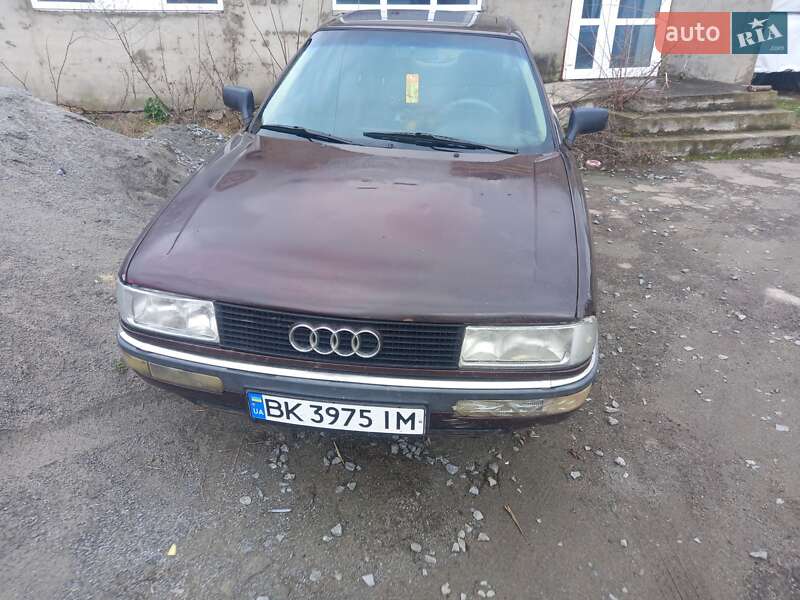 Audi 90