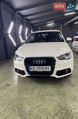 Audi A1  2011