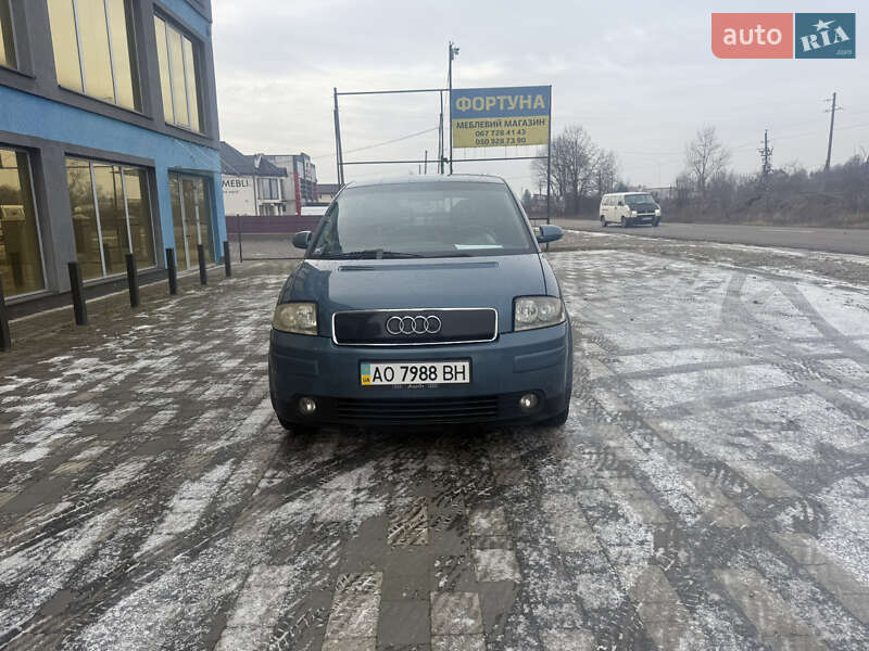 Audi A2