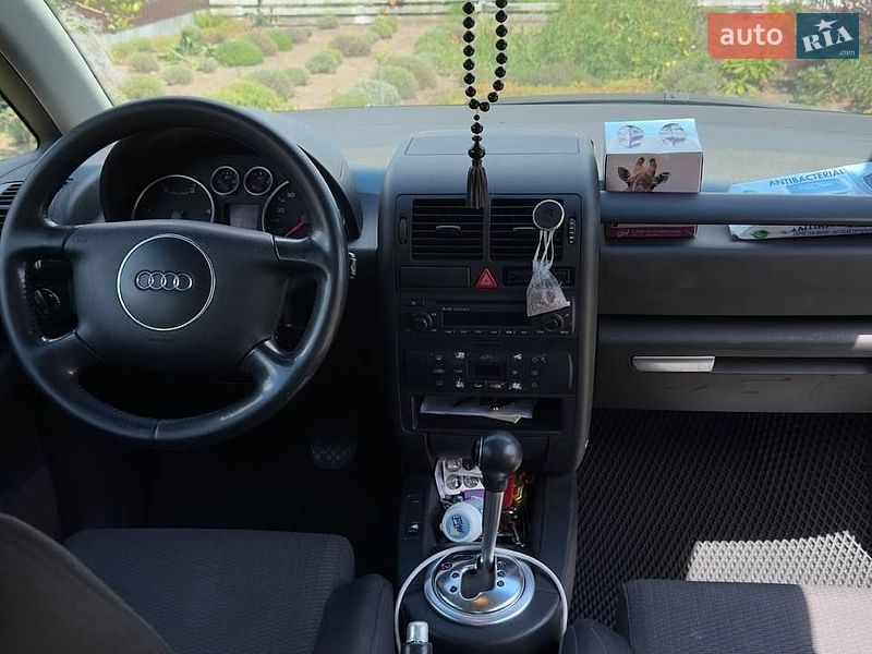 Хетчбек Audi A2 2003 в Києві фото 6 Хетчбек Audi A2 2003 в Києві