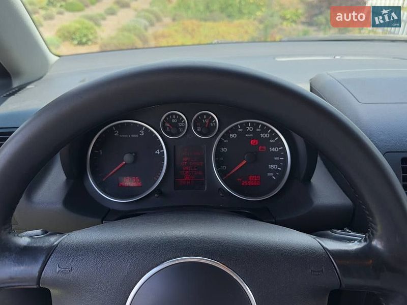 Хетчбек Audi A2 2003 в Києві фото 13 Хетчбек Audi A2 2003 в Києві