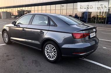 Audi A3  2016