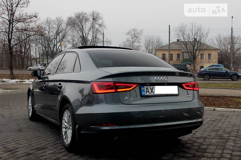 Седан Audi A3 2016 в Харькове