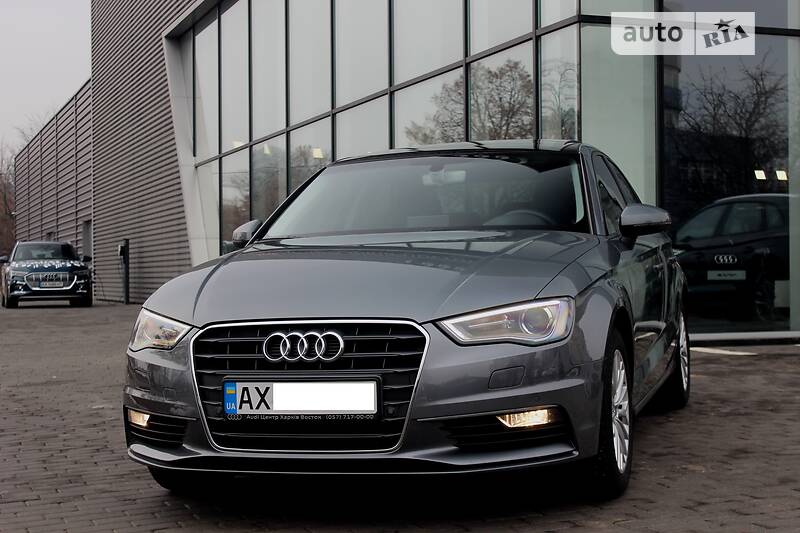 Седан Audi A3 2016 в Харькове