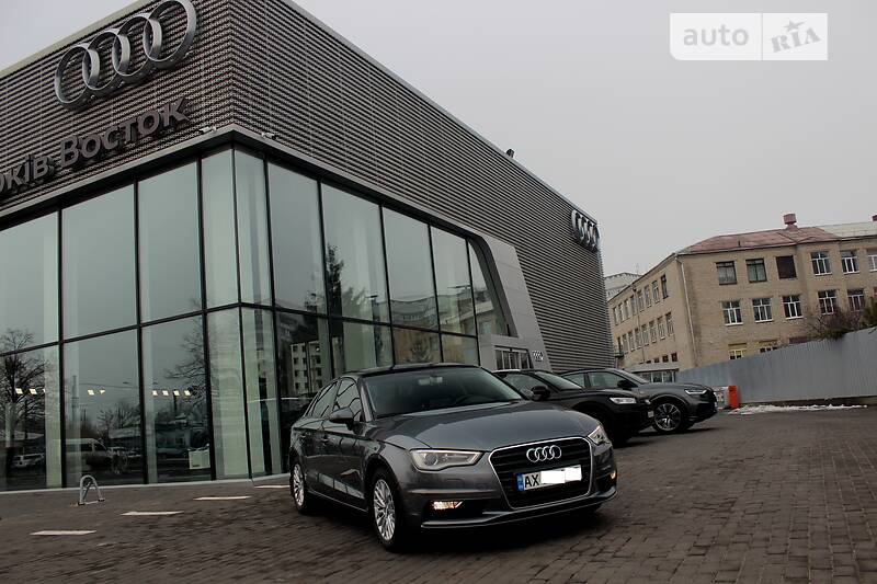 Седан Audi A3 2016 в Харькове