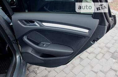 Седан Audi A3 2016 в Харькове