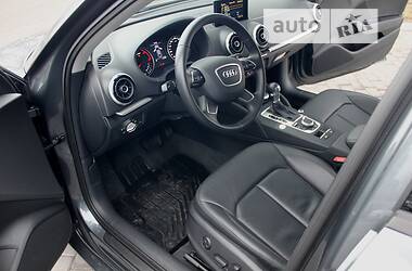 Седан Audi A3 2016 в Харькове