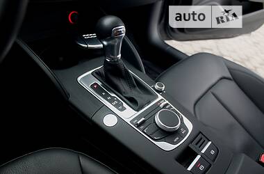 Седан Audi A3 2016 в Харькове