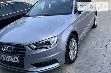 Audi A3  2015