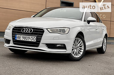 Audi A3 TDI IDEAL 2016