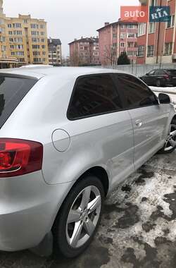 Хэтчбек Audi A3 2008 в Киеве