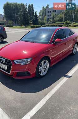 Седан Audi A3 2018 в Черкассах