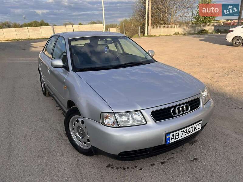 Хэтчбек Audi A3 2000 в Виннице