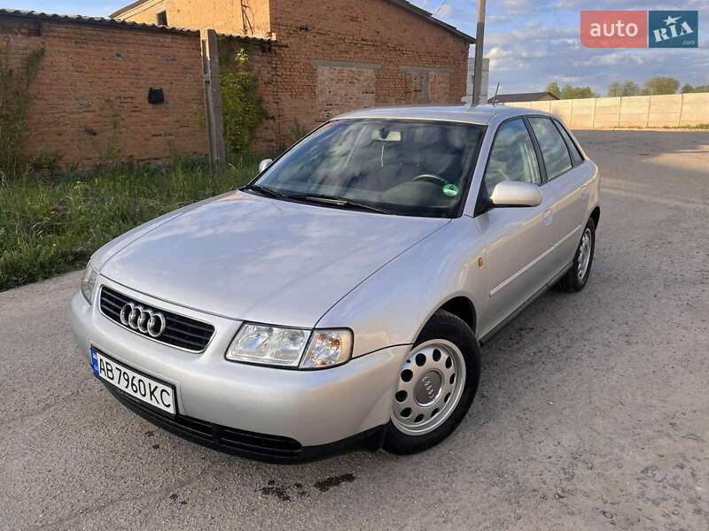 Хэтчбек Audi A3 2000 в Виннице