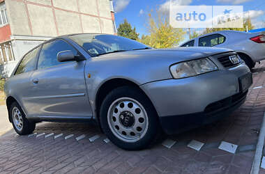 Audi A3  1999