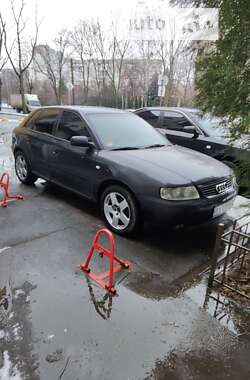 Хэтчбек Audi A3 2001 в Харькове