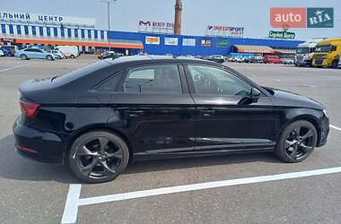 Audi A3  2016