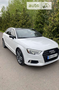 Audi A3  2017