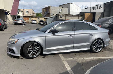 Audi A3  2017