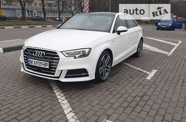 Audi A3  2019